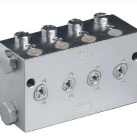Bộ chia mỡ SKF 620-40564-3